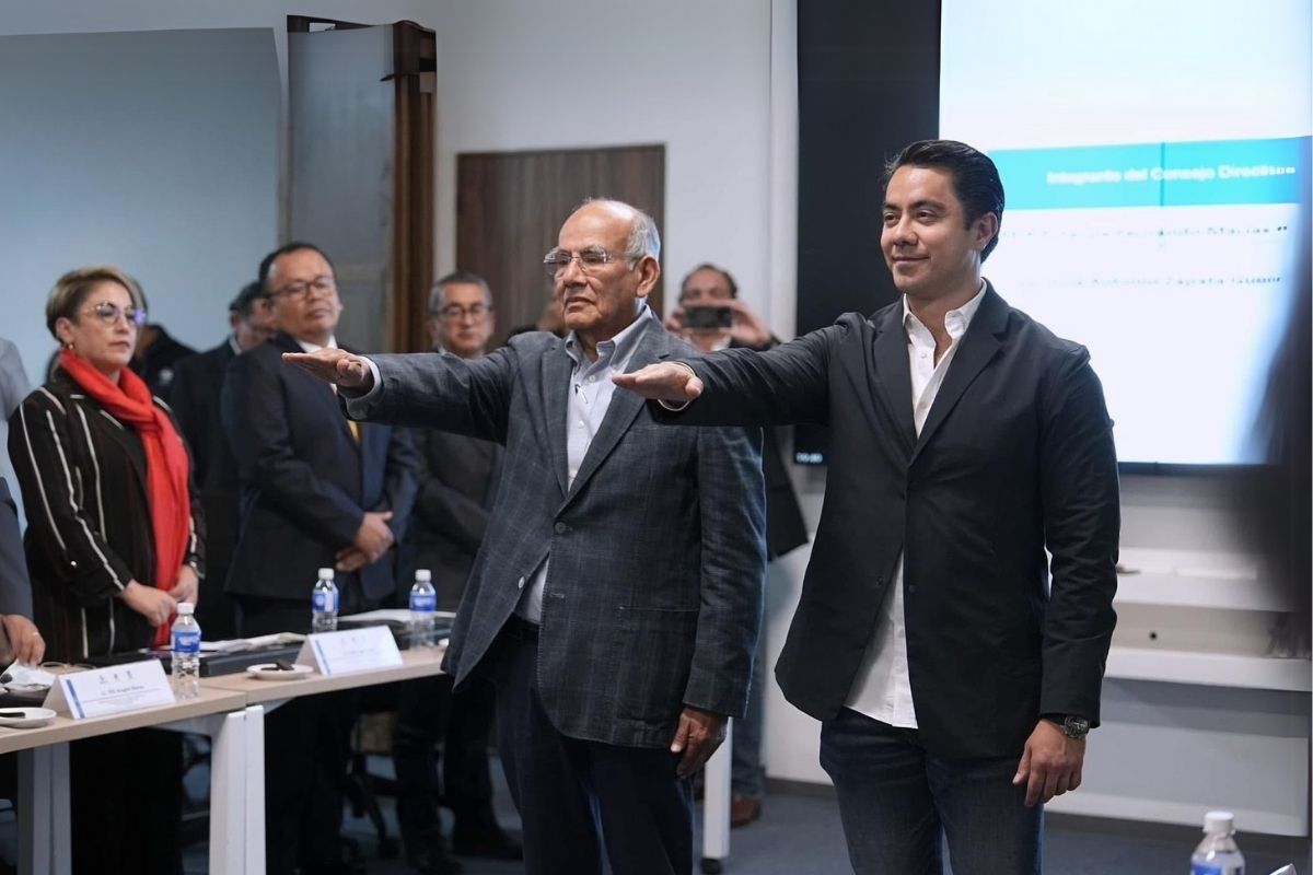 Felifer Macías asume liderazgo en la CEA