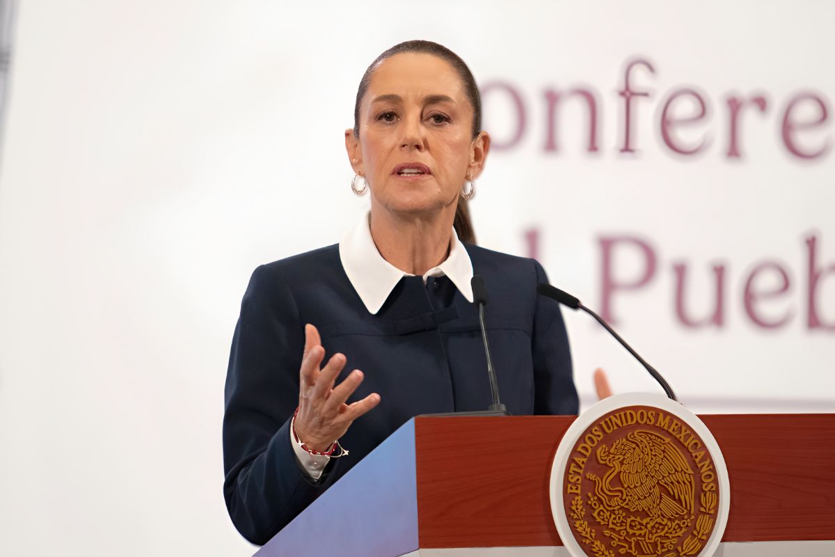 Claudia Sheinbaum lanza estrategia nacional para limpieza de playas y costas en 17 estados